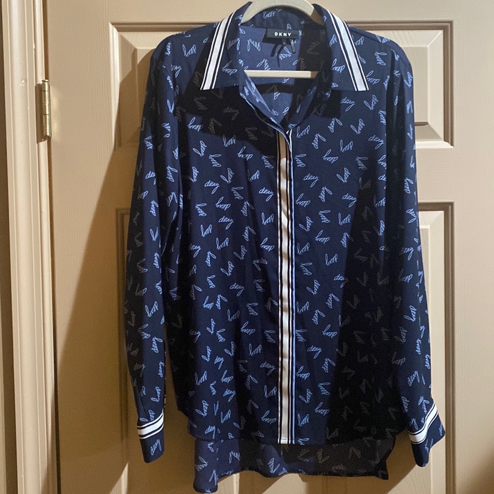 DKNY ls all over script print woven xl